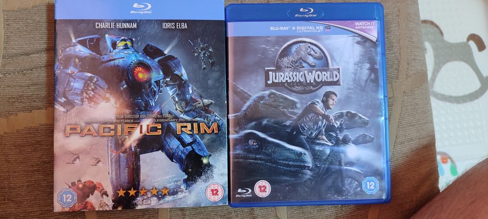 Филми на DVD и BLU RAY култови заглавия