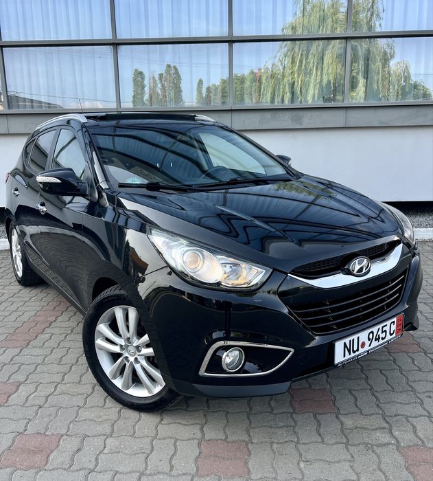 HYUNDAI ix35 2012 — imagine 2