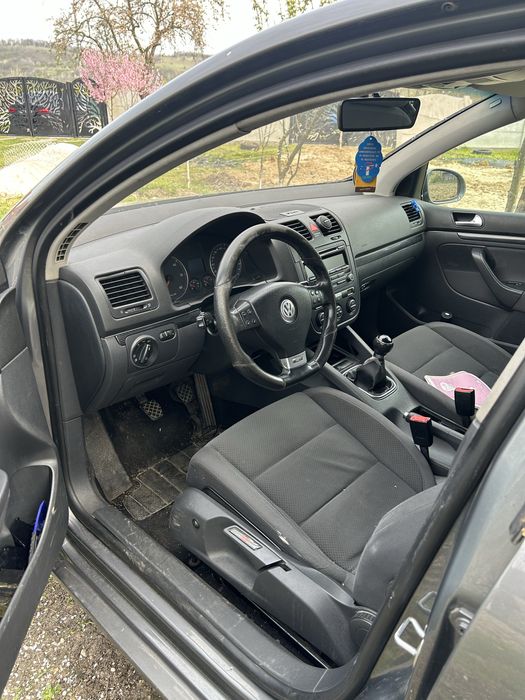 Golf 5 1.9 tdi 105cp BXE pt dezmembrat