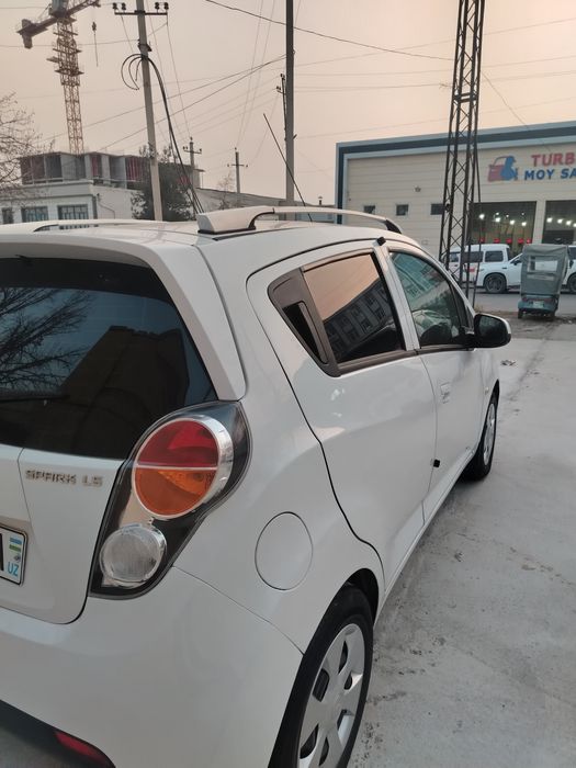 2011-yil avtomat karobka