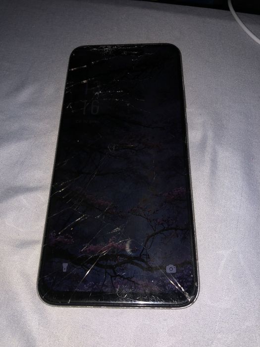 Телефон смарт инфиникс 9