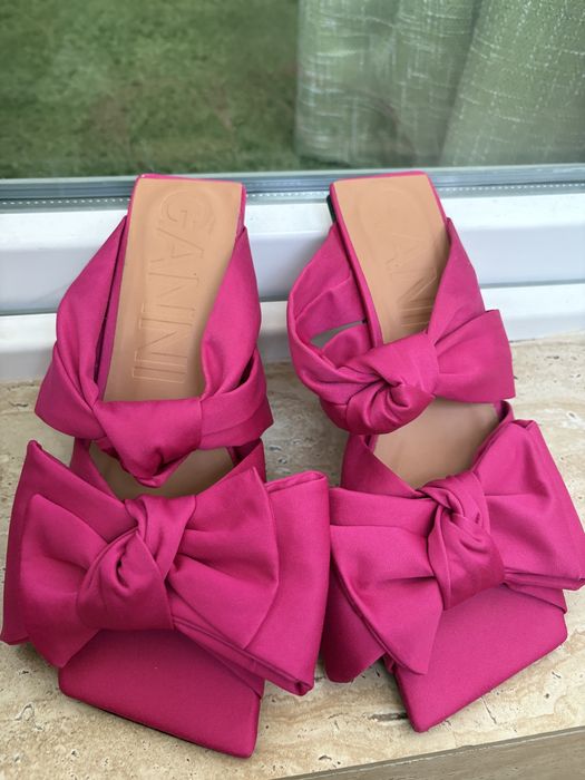 Vand saboti Ganni, fuxia marimea 37