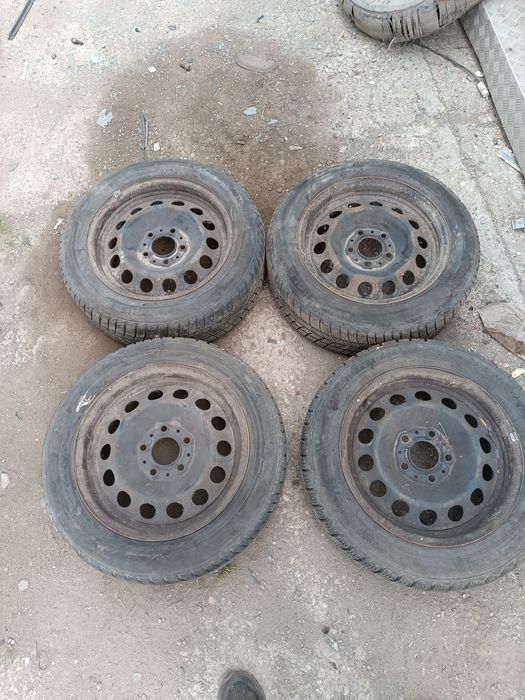 Jante tabla 16" cauciucuri iarna BMW seria 1 3 4 f20 f21 f30 f31 f32 f