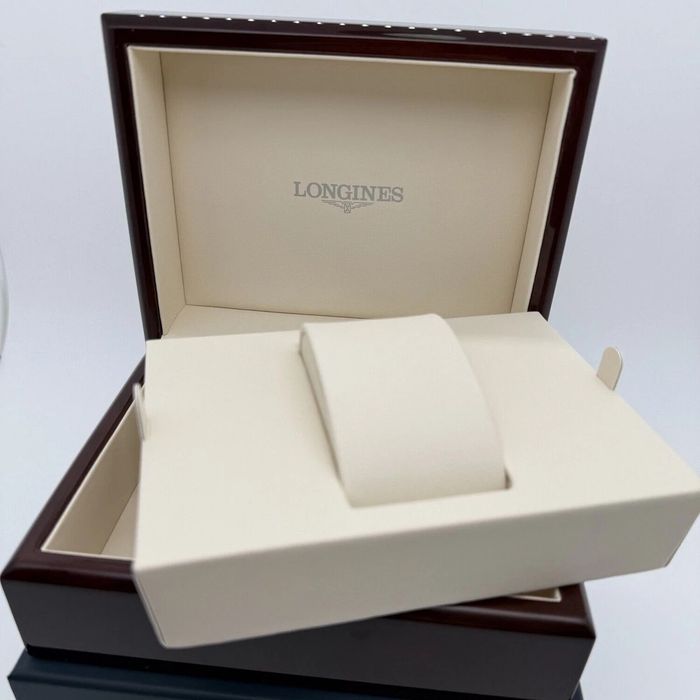 Vând / schimb set cutie și supracutie Longines original