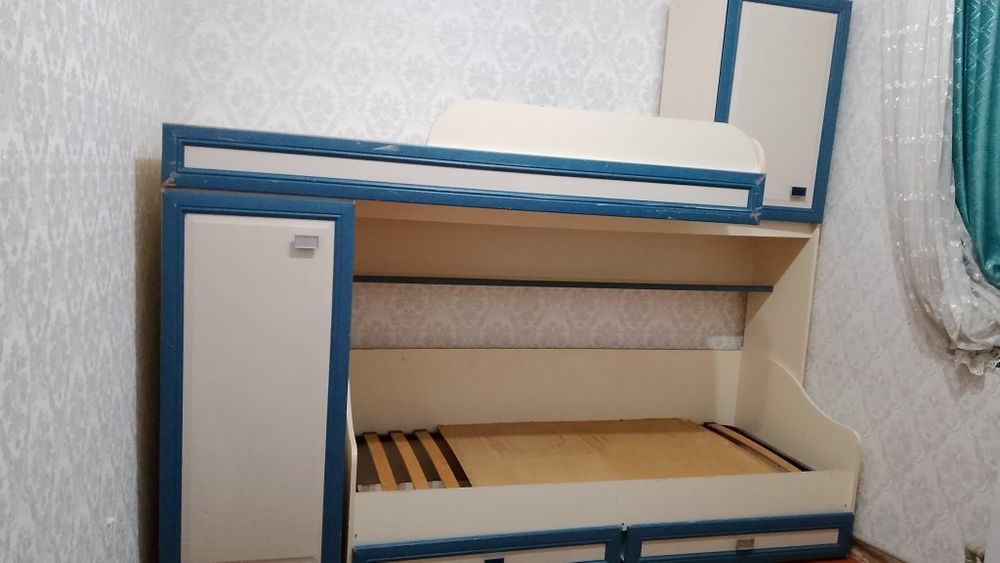 Продам двухъярусная кровать