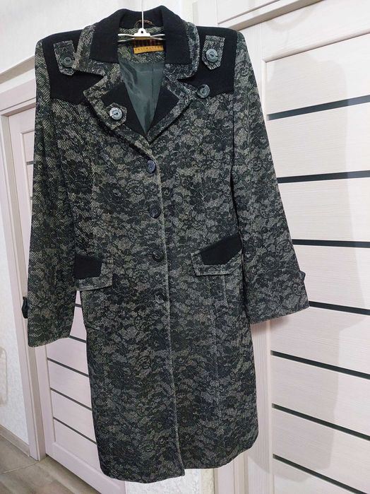 Пальто женское размер 48-50