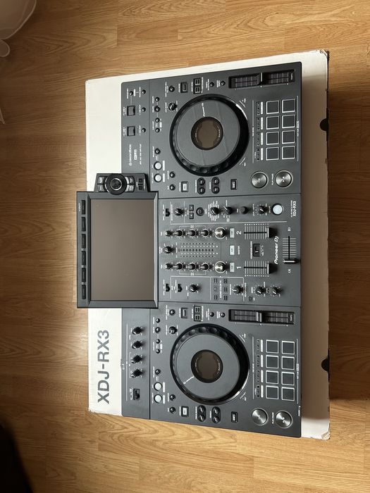 Consola DJ Pioneer XDJ-RX3