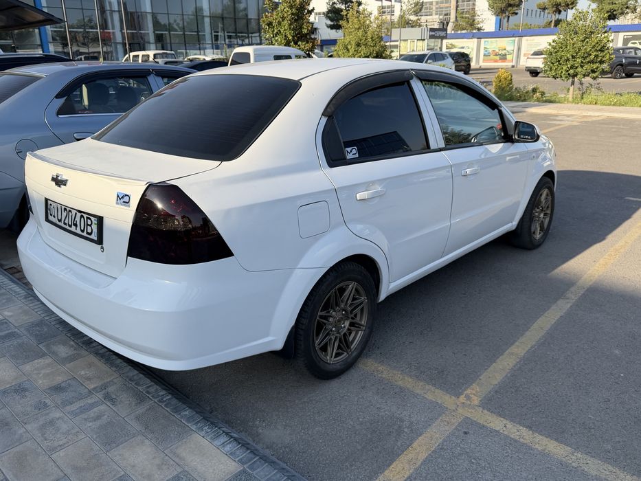 Nexia 3 4 pozitsiya 2016 yil  225.000 km