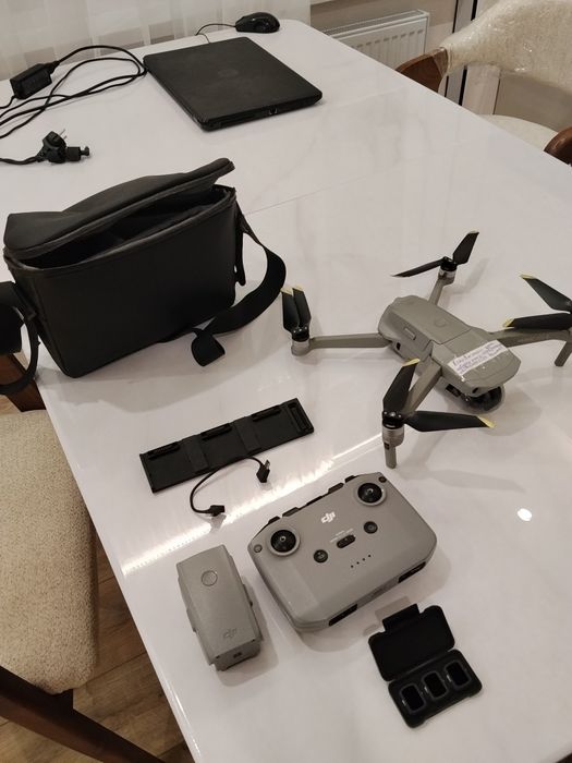 Продам дрон Dji Air 2