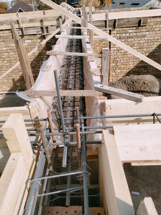 2х этажный дом недостроенный