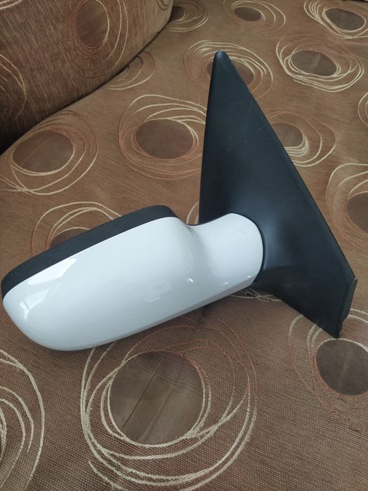 Дясно странично огледало за Рено Меган 2, 2009г