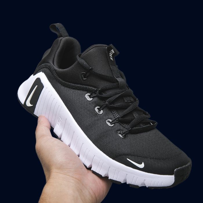 Кроссовки Nike — премиальный комфорт и стиль для спортзала и фитнеса