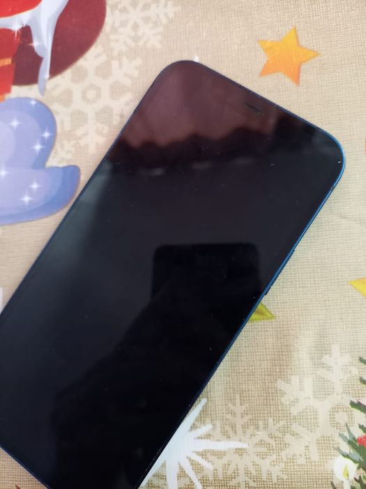 Продается айфон 12 128гб синий