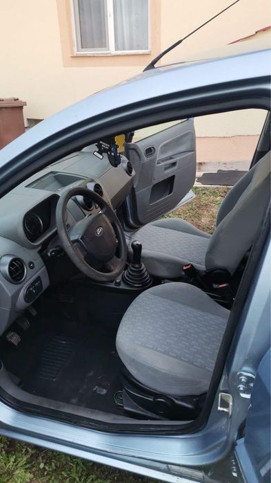 FORD Fusion 0 — imagine 5