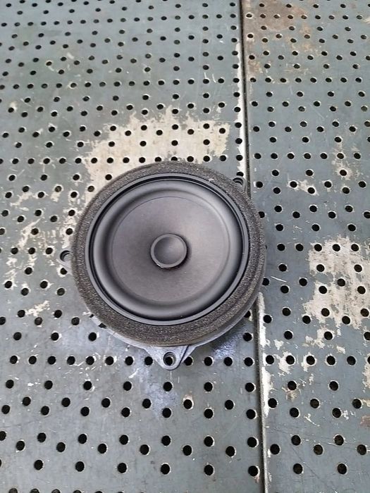 Boxa audio dreapta spate bmw x3 g01 65136809626