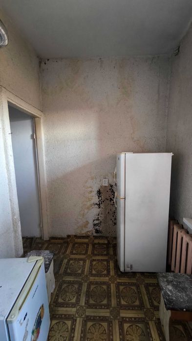 Продаётся 1-комнатная квартира 105-серии. 21 МКР - КАРАСУ. Этаж 5/5.