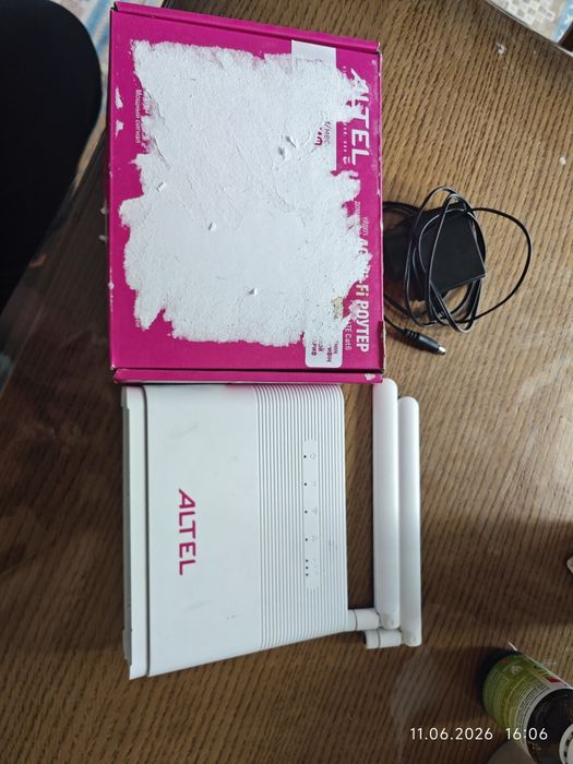 Wi-Fi роутер ALTEL P30 CPE