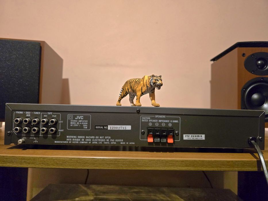 Jvc A-K100B. Amplificator. Sunet analogic de vis. Preț fix !