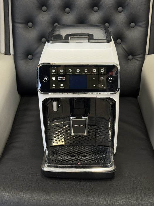 Продавам Philips LatteGO EP4343