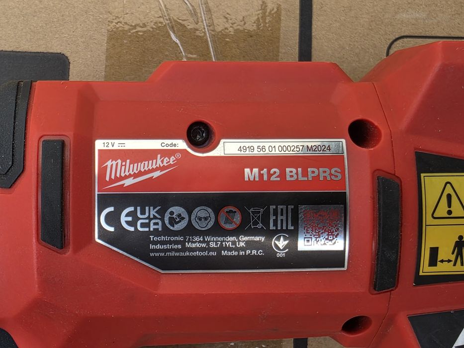 Foarfecă grădină Milwaukee M12 BLPRS / original, nou