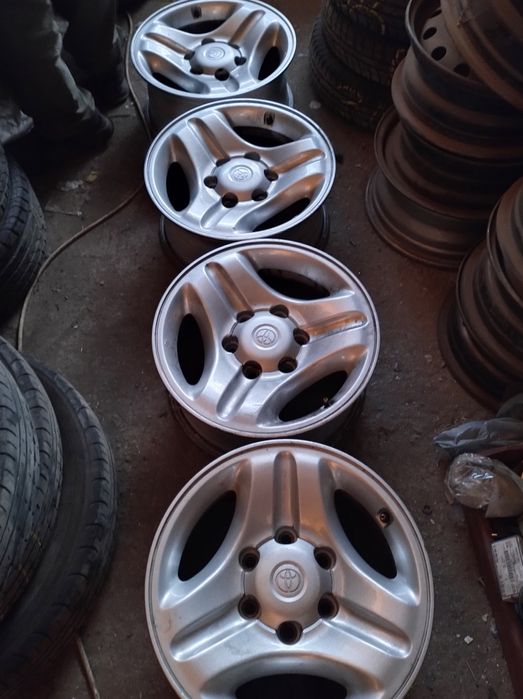 Оригинални алуминиеви джанти за Тойота Ленд Круизер 95