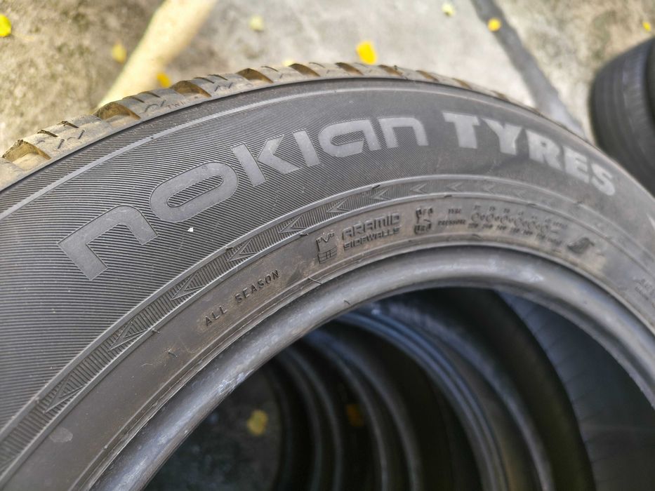 225/60/18 4бр.NOKIAN Всесезонни гуми