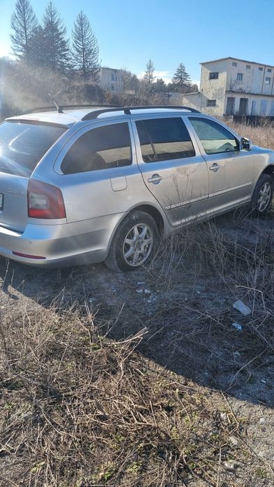 Шкода Октавия 1.6 D