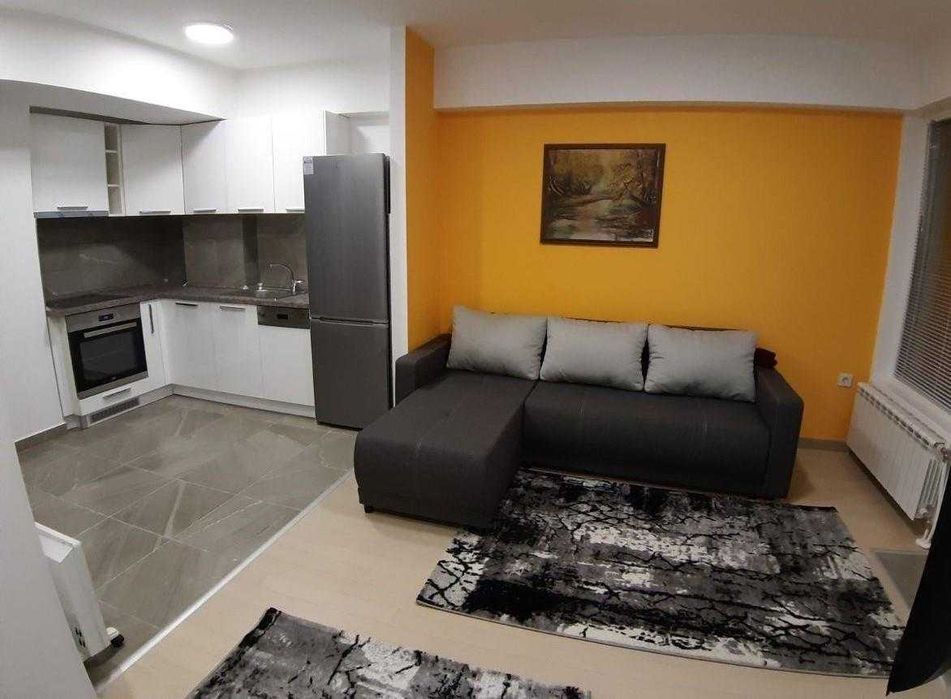 Двустаен имот в кв.Банишора