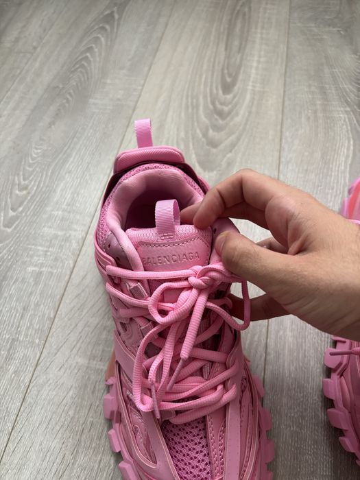 Balenciaga Track