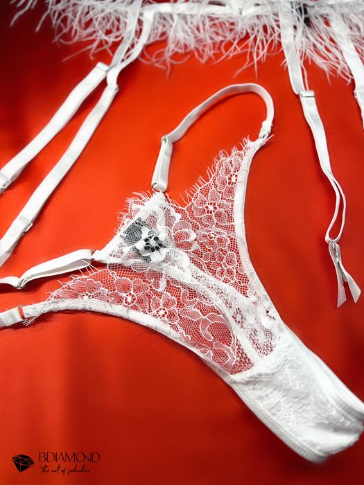 Lenjerie intima femei - Ethereal Touch lingerie