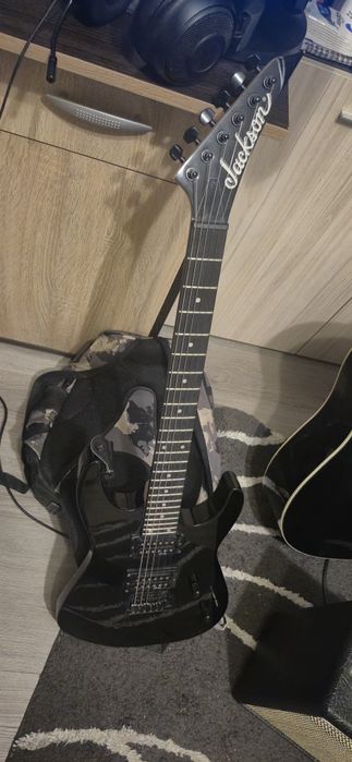 Електрическа китара: Jackson JS12 Dinky AH Black
