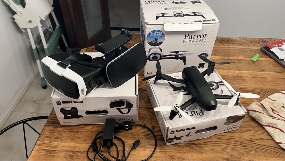 Drona Parrot Bebop 2 in stare bun