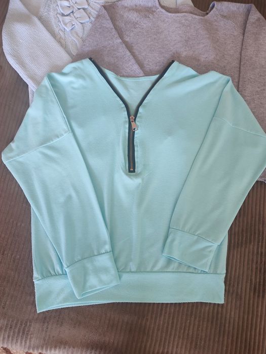 Кофты- платья-пакет вещей