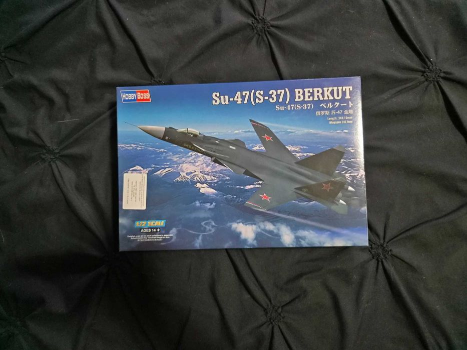 Hobby Boss 80211 - 1:72 SU-47 (S-37) Berkut