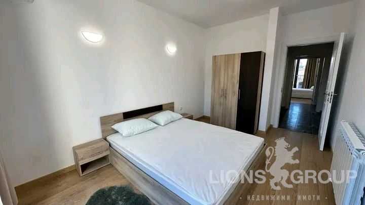 Дава се под наем Тристаен апартамент в Варна, Център - 90 кв.м за 1000 € - Снимка #8