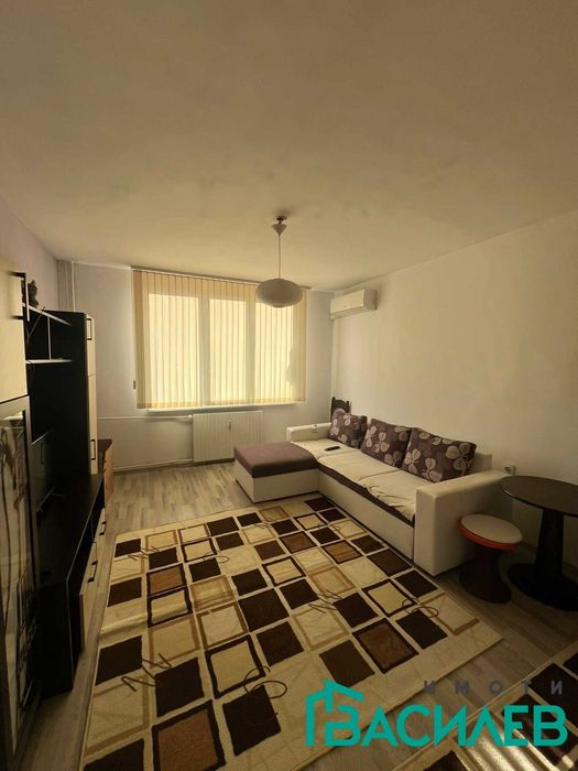 Дава се под наем Едностаен апартамент в София, Център - 35 кв.м за 357 € - Снимка #2