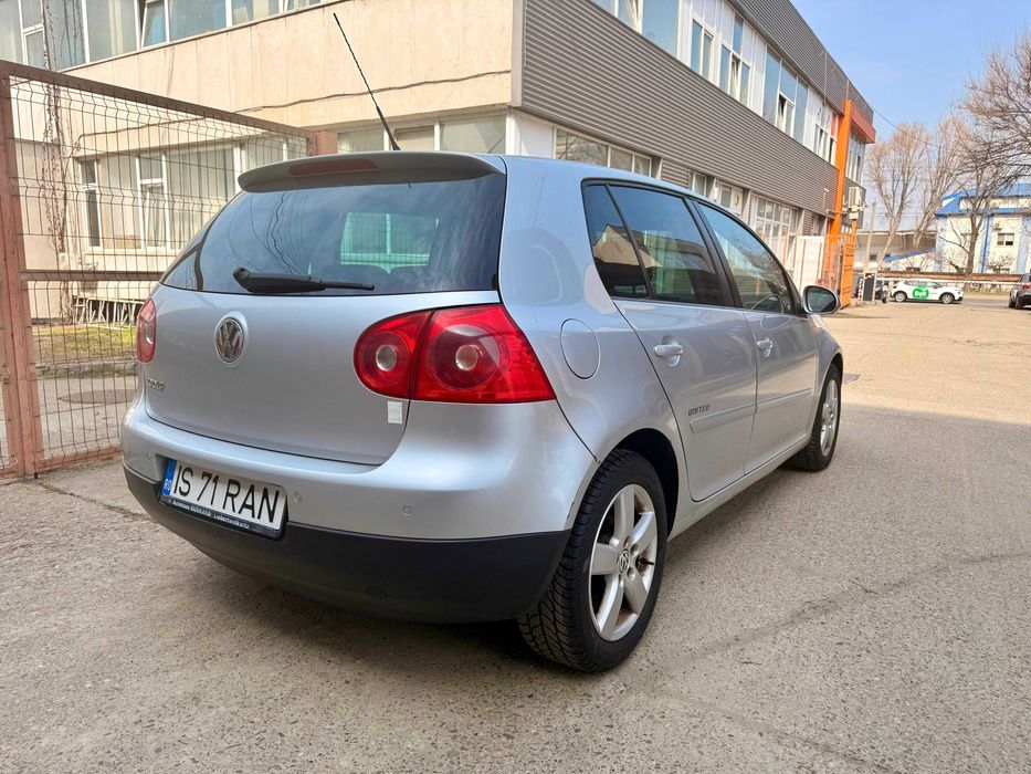 VW GOLF V 2009 217000km