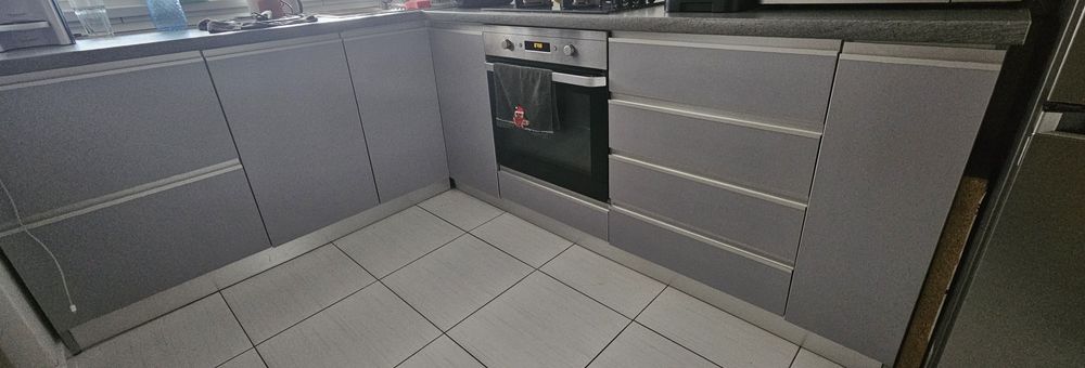 Vând mobilă bucătărie