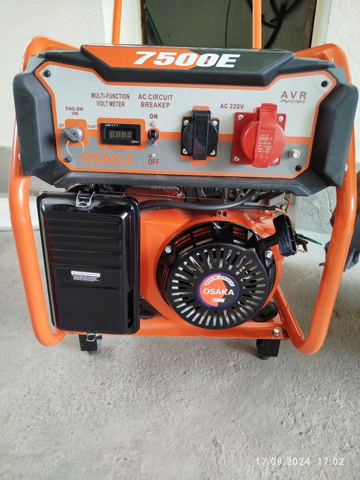 Генератор бензиновый 7500Е новый 7,5кв/ч