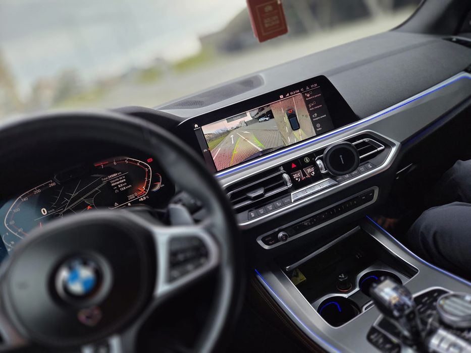 BMW  X5 xDrive 40i M Package Individual, Tva inclus si deductibil.