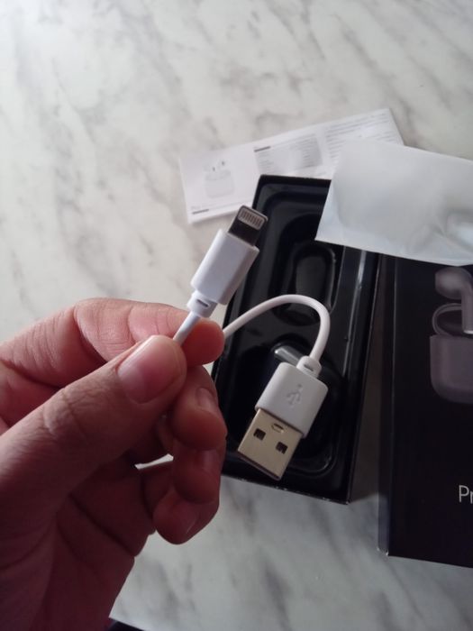 Ayrpots Pro. Bluetoothli