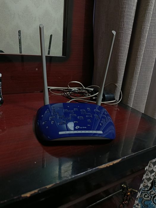 Вайфай ролтор сотилади, 8960 мадел яхши ҳолата