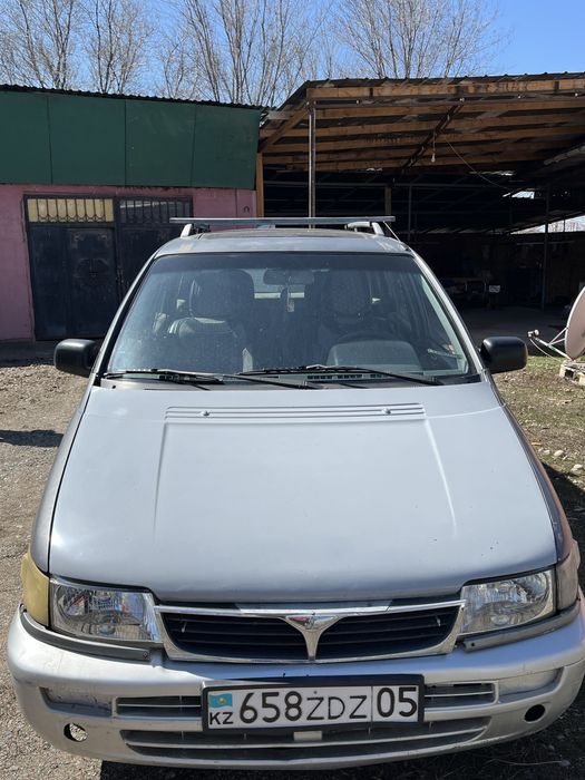 Продам mitsubishi space wagon