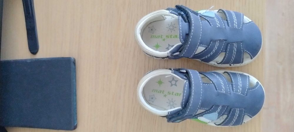 Детски сандали Primigy и Mat star размер 22