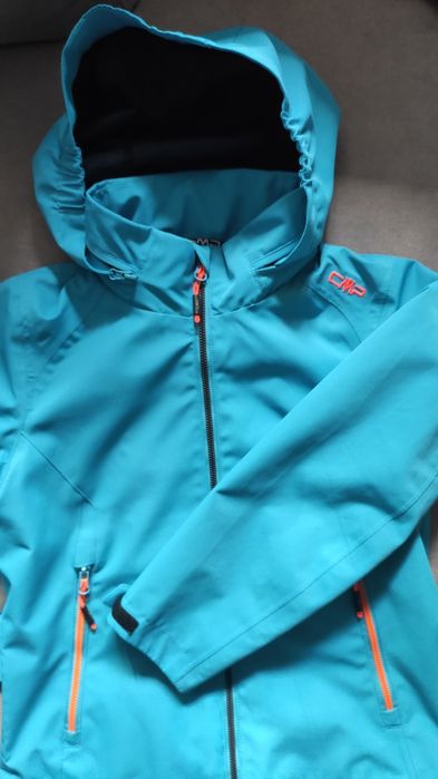 Туристически обувки и яке CMP