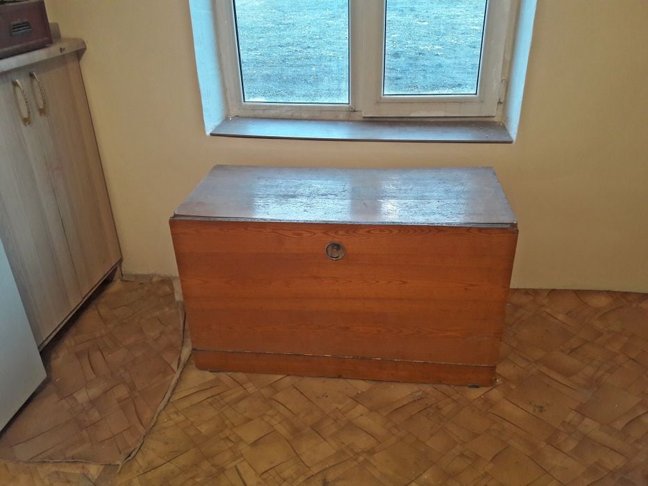 Шкафчик тумбочка