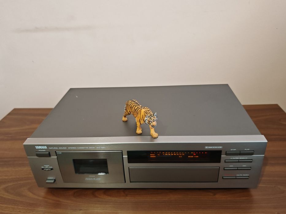 Yamaha KX-490. Un deck de calibru, adevărat. Impecabil. Preț fix !