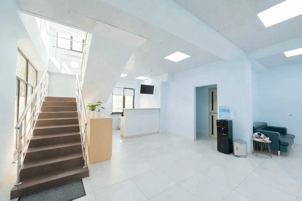 Продам медицинский центр