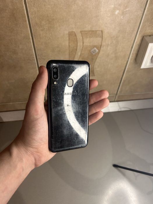 Samsung A20e 32gb