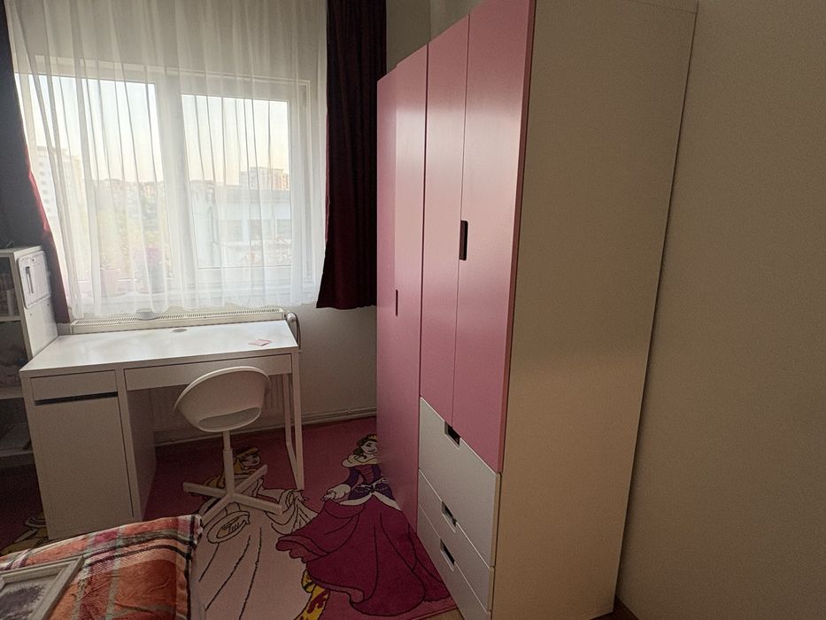 Birou si dulap pt copii Ikea